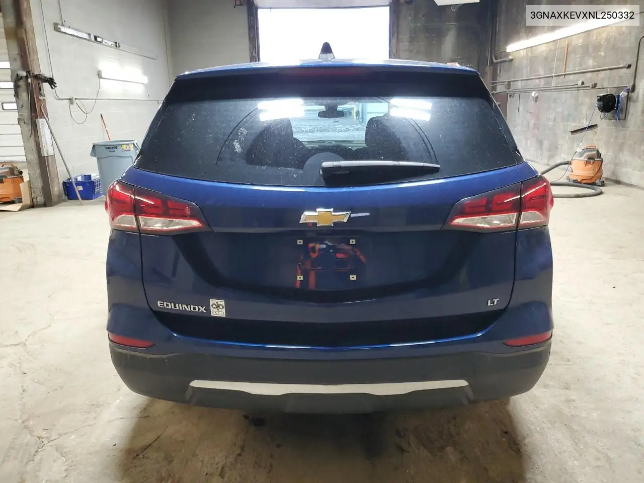 3GNAXKEVXNL250332 2022 Chevrolet Equinox Lt
