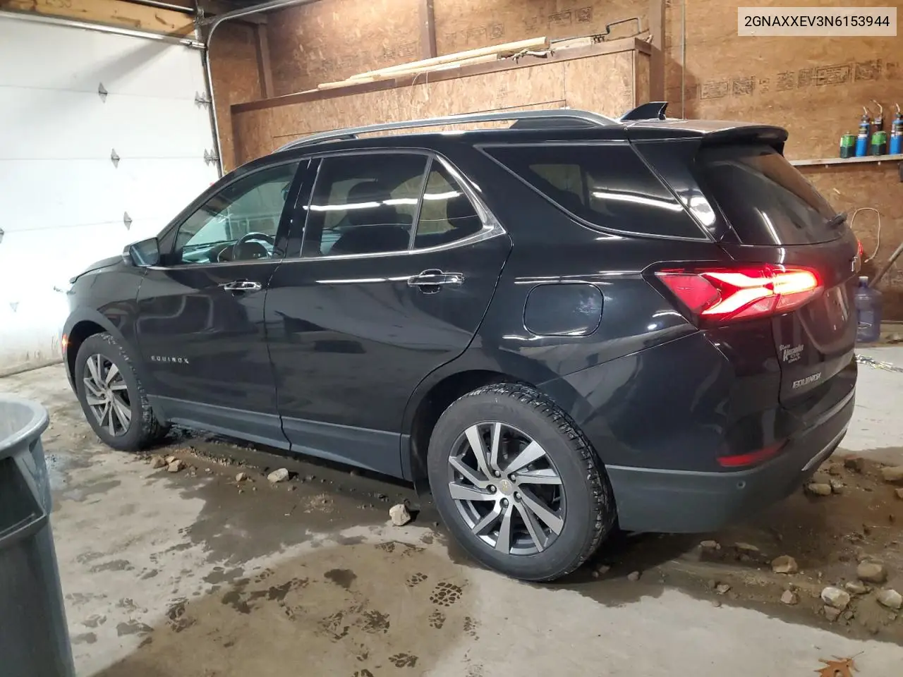 2GNAXXEV3N6153944 2022 Chevrolet Equinox Premier