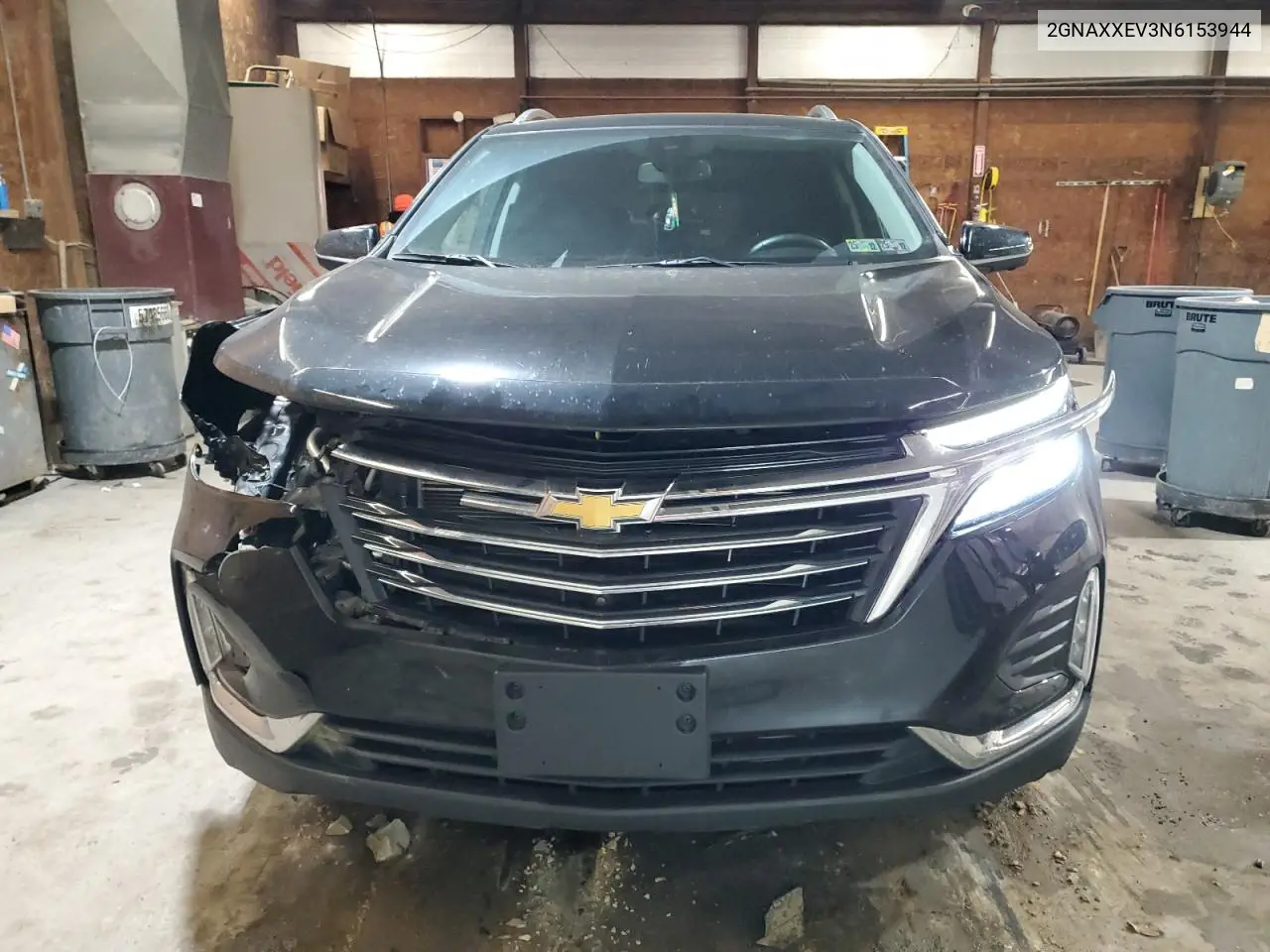 2GNAXXEV3N6153944 2022 Chevrolet Equinox Premier
