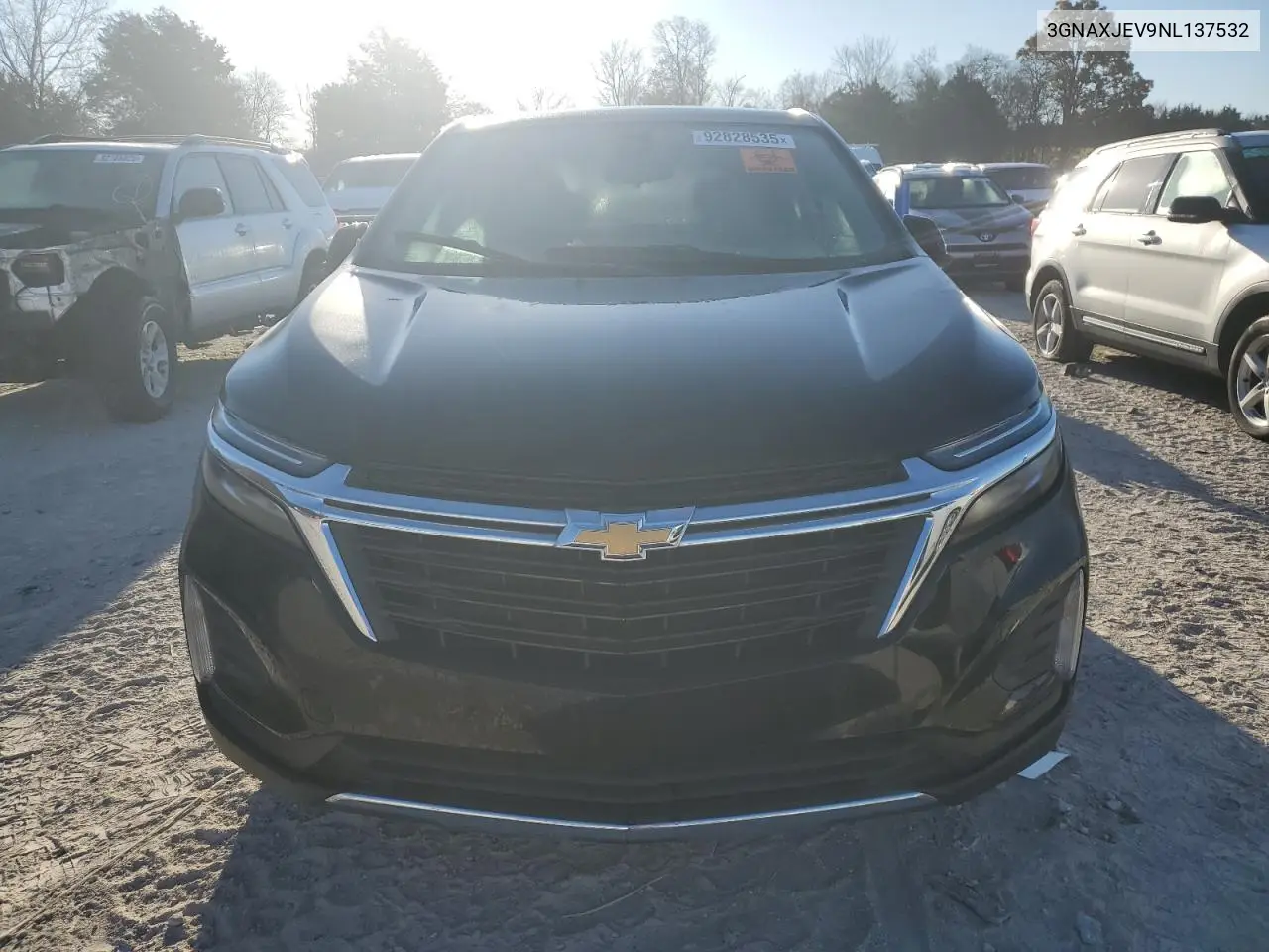 3GNAXJEV9NL137532 2022 Chevrolet Equinox Lt