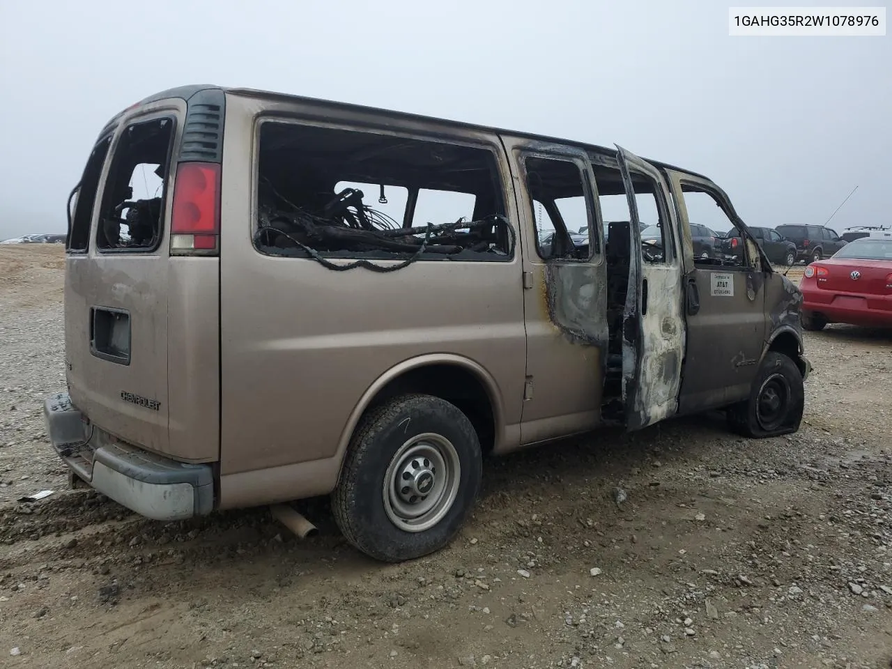 1998 Chevrolet Express G3500 VIN: 1GAHG35R2W1078976 Lot: 57394674