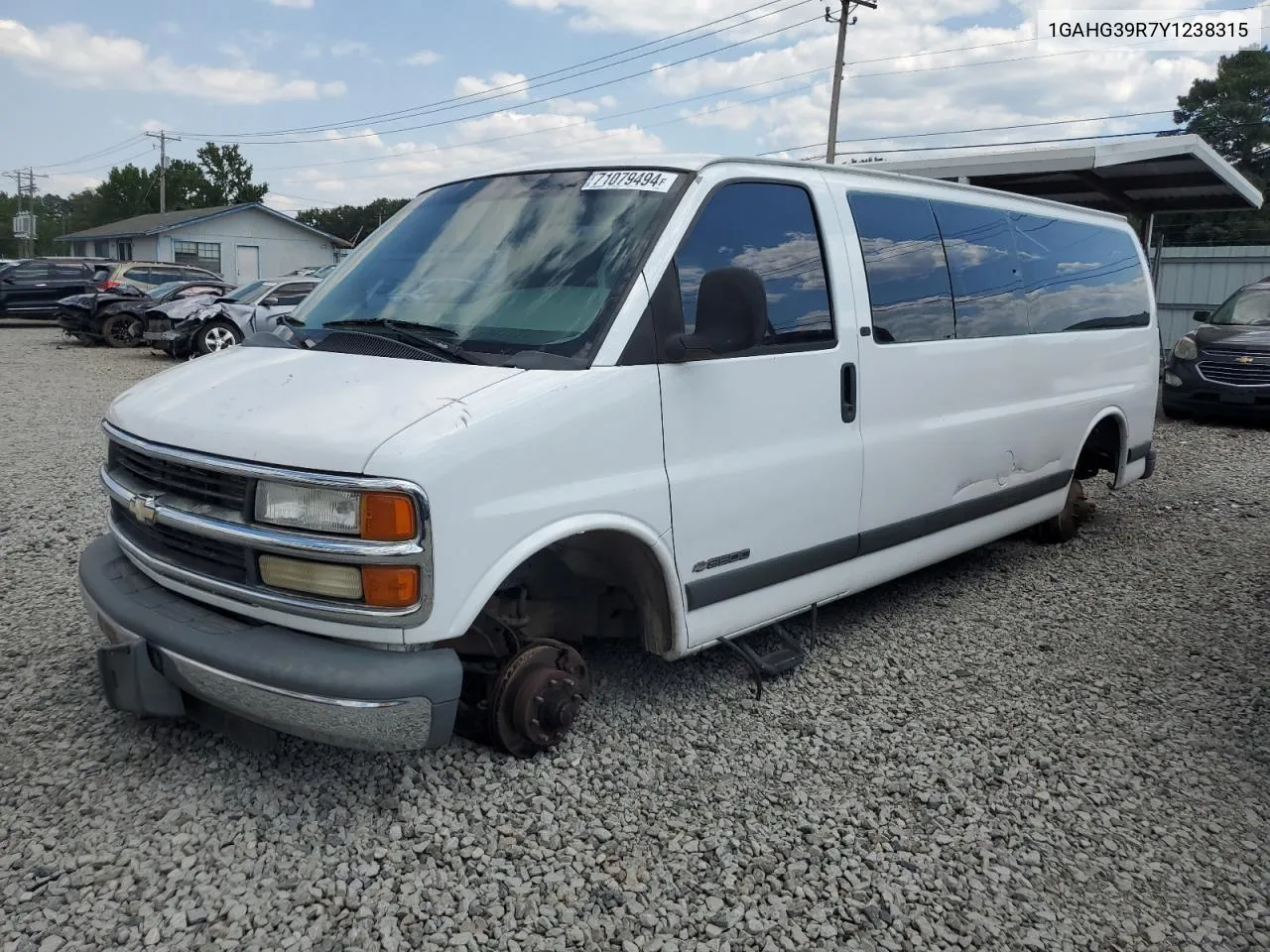 2000 Chevrolet Express G3500 VIN: 1GAHG39R7Y1238315 Lot: 71079494