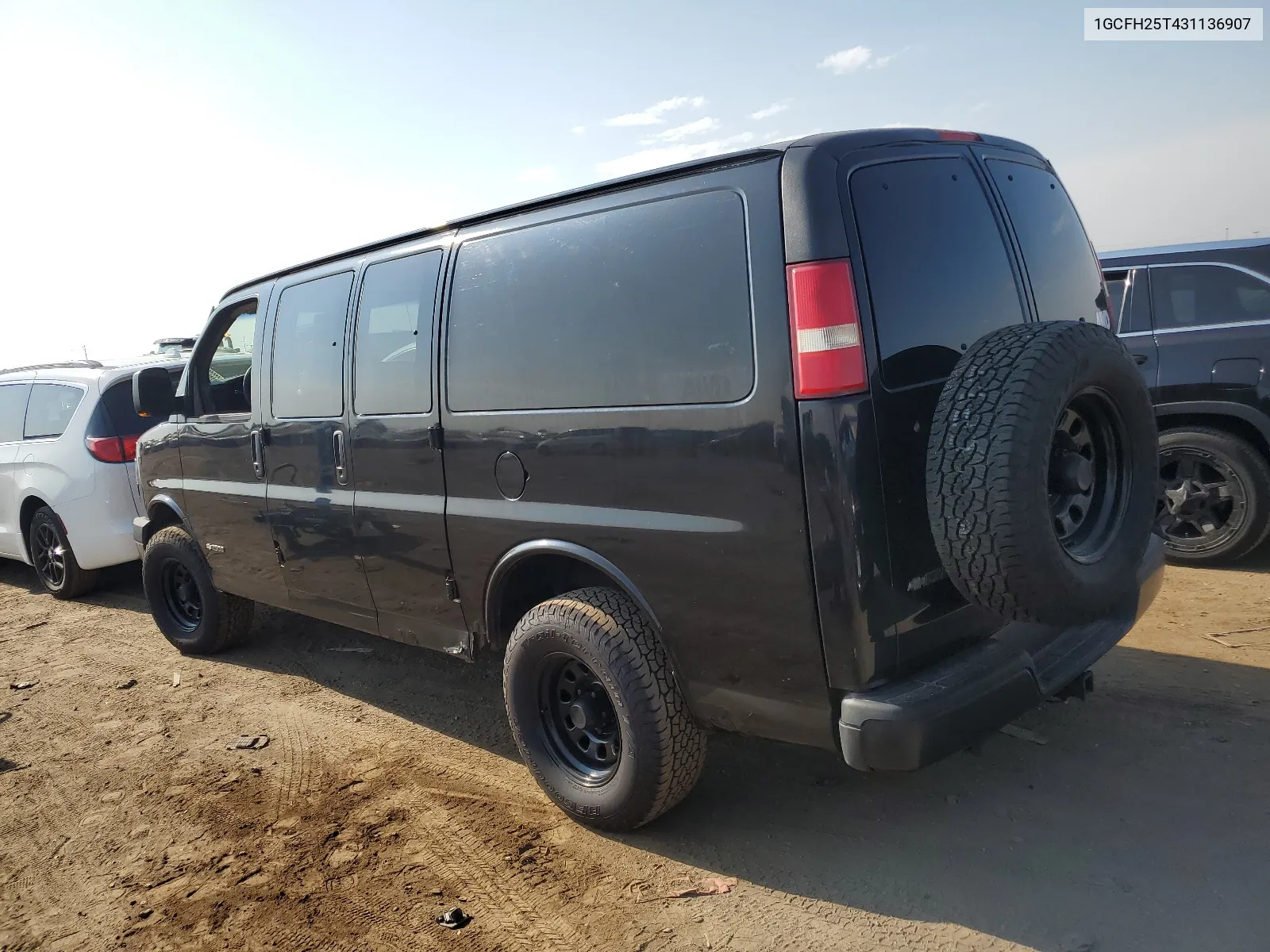 2003 Chevrolet Express G2500 VIN: 1GCFH25T431136907 Lot: 65552494