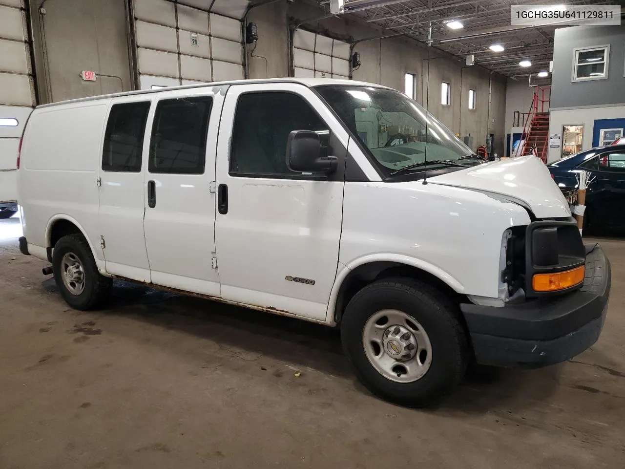 2004 Chevrolet Express G3500 VIN: 1GCHG35U641129811 Lot: 72395104