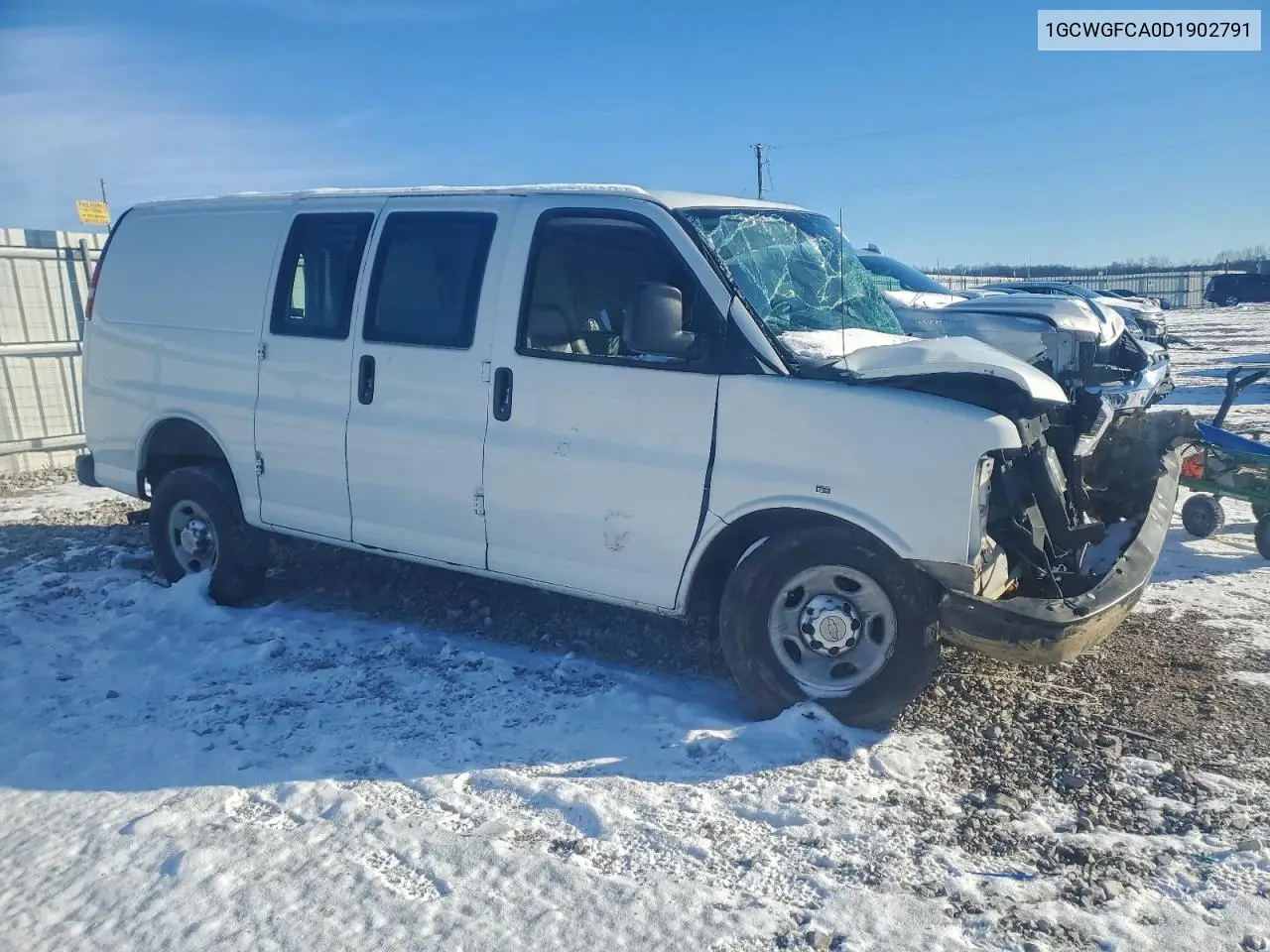 1GCWGFCA0D1902791 2013 Chevrolet Express G2500