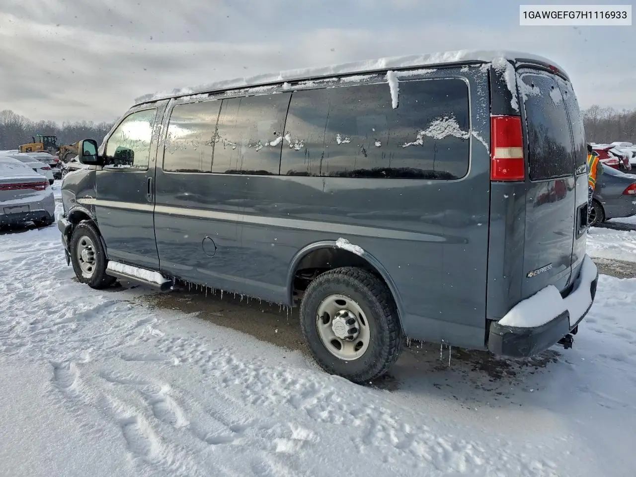 1GAWGEFG7H1116933 2017 Chevrolet Express G2500 Ls