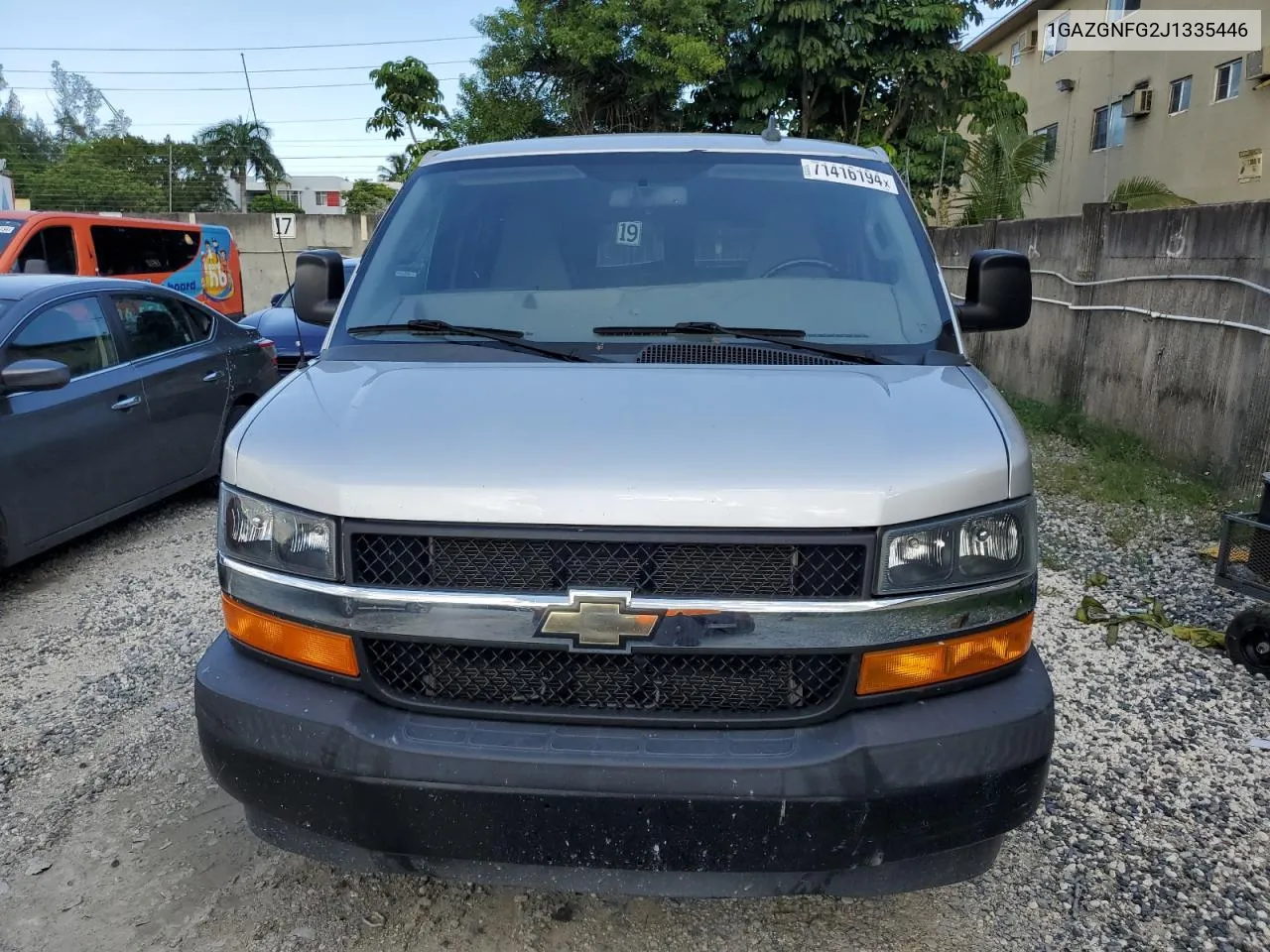 1GAZGNFG2J1335446 2018 Chevrolet Express G3500 Ls