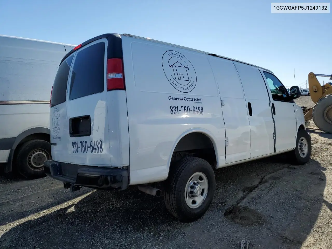 1GCWGAFP5J1249132 2018 Chevrolet Express G2500