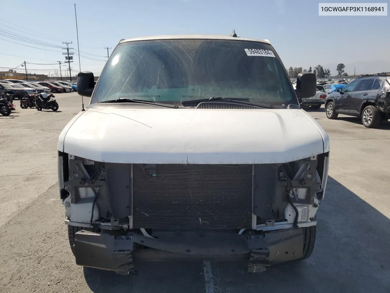 1GCWGAFP3K1168941 2019 Chevrolet Express G2500