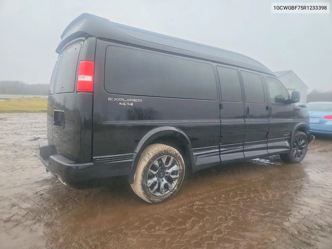 1GCWGBF75R1233398 2024 Chevrolet Express G2500