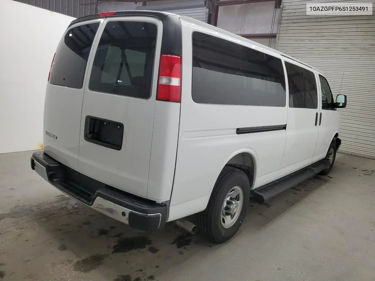1GAZGPFP6S1253491 2025 Chevrolet Express G3500 Lt
