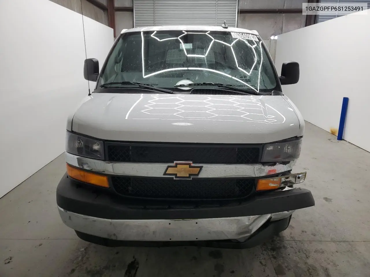 1GAZGPFP6S1253491 2025 Chevrolet Express G3500 Lt