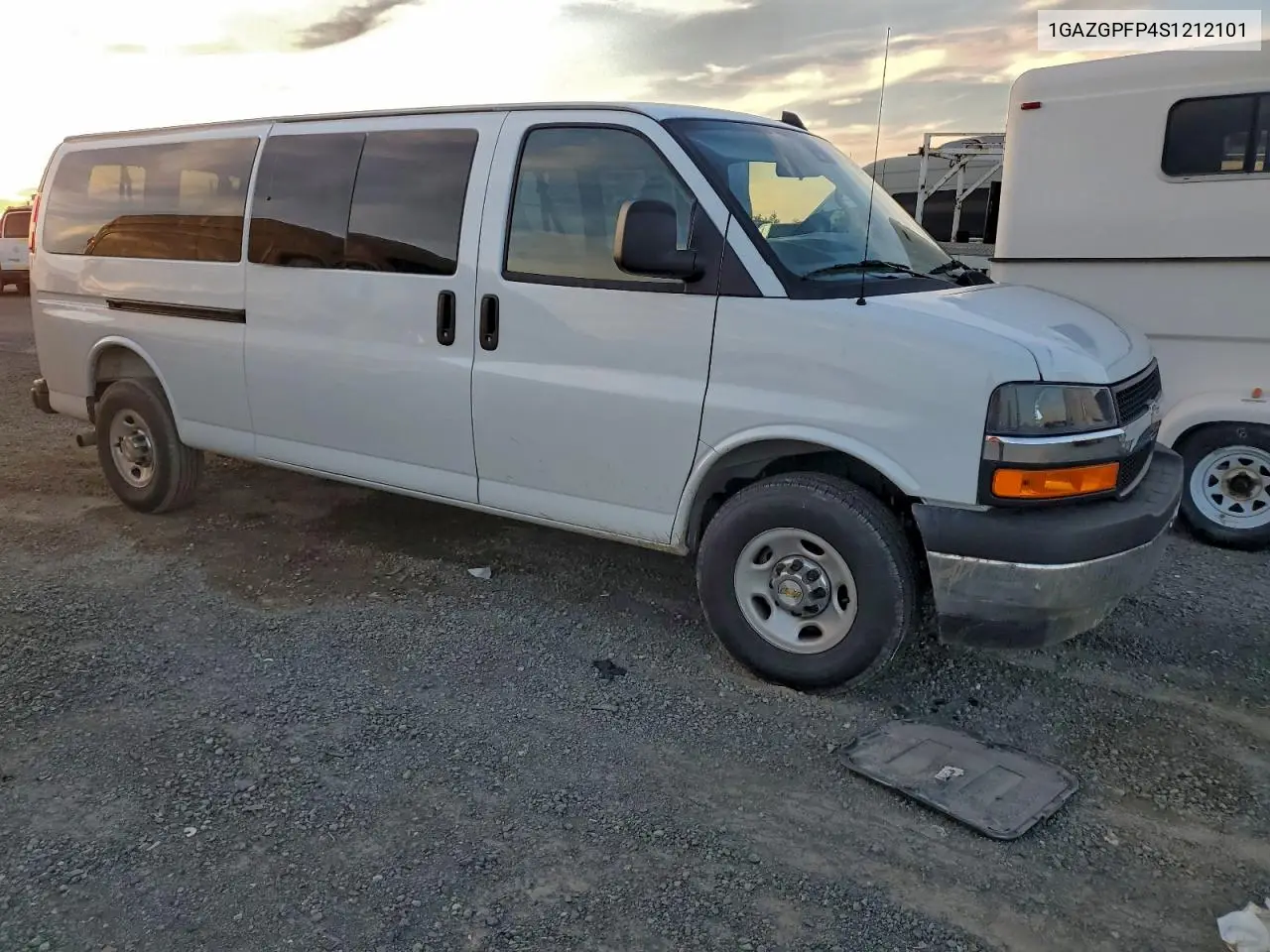 1GAZGPFP4S1212101 2025 Chevrolet Express G3500 Lt