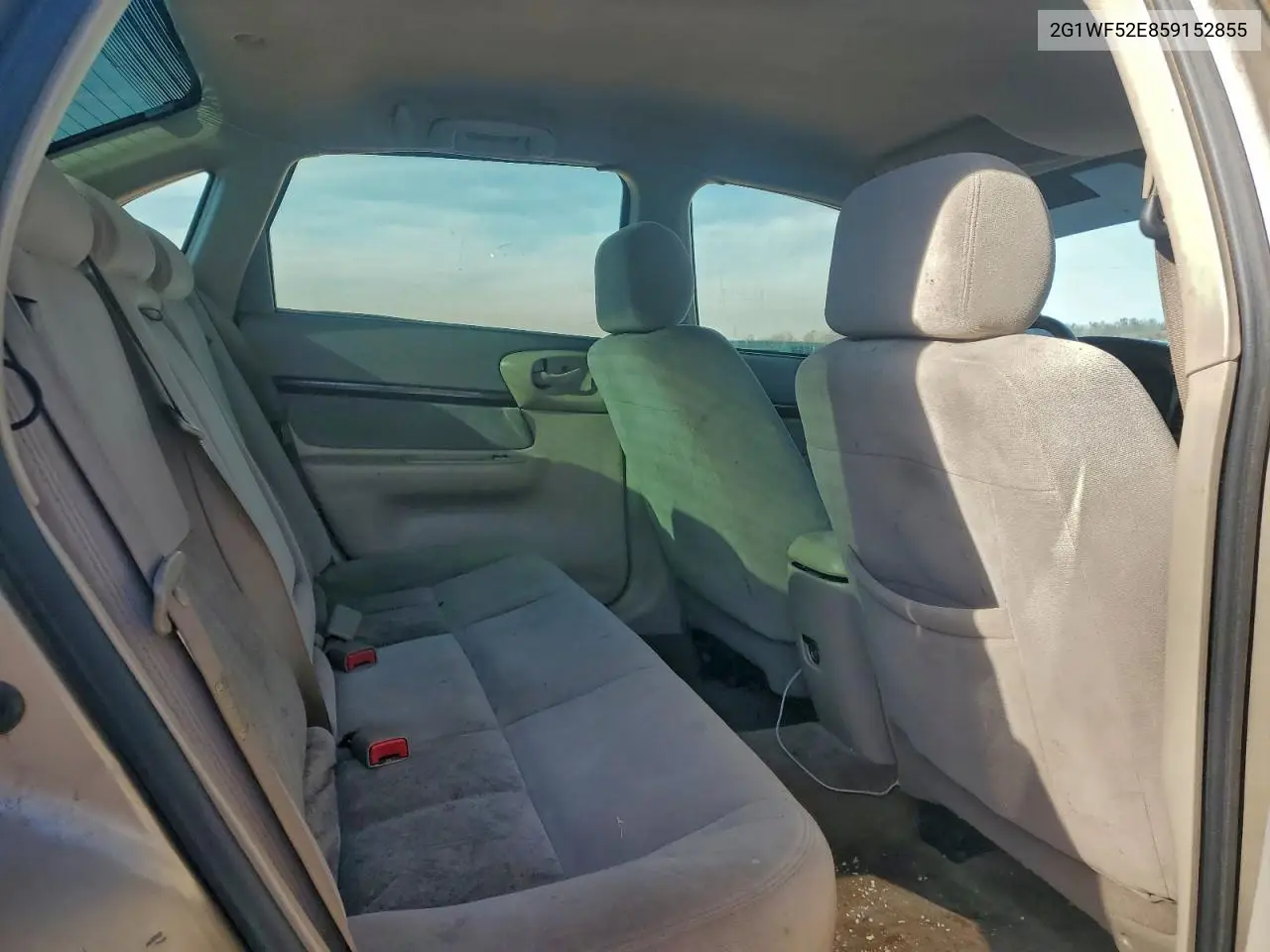 2G1WF52E859152855 2005 Chev Impala