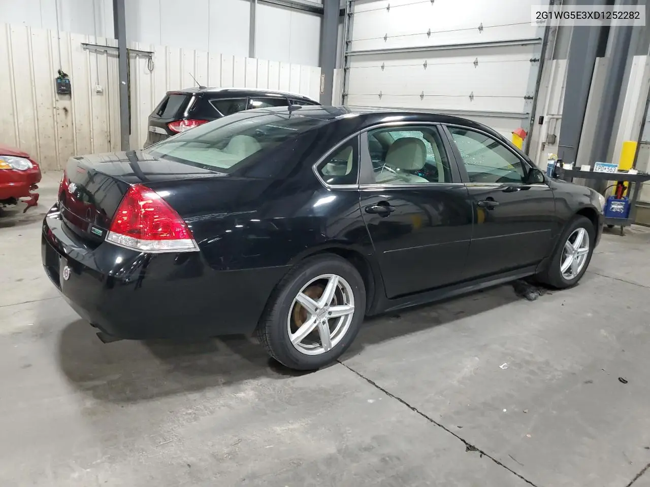 2G1WG5E3XD1252282 2013 Chevrolet Impala Lt