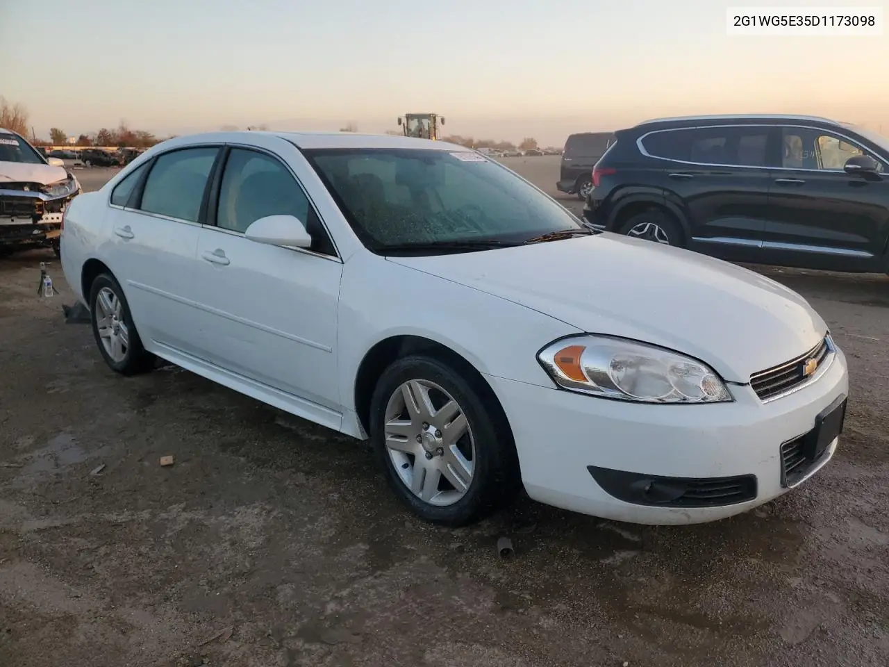 2G1WG5E35D1173098 2013 Chevrolet Impala Lt
