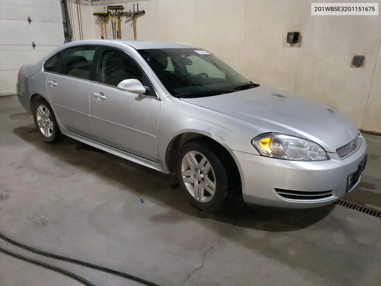 2G1WB5E32G1151675 2016 Chevrolet Impala Limited Lt