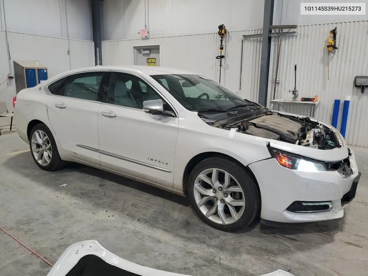 1G1145S39HU215273 2017 Chevrolet Impala Premier