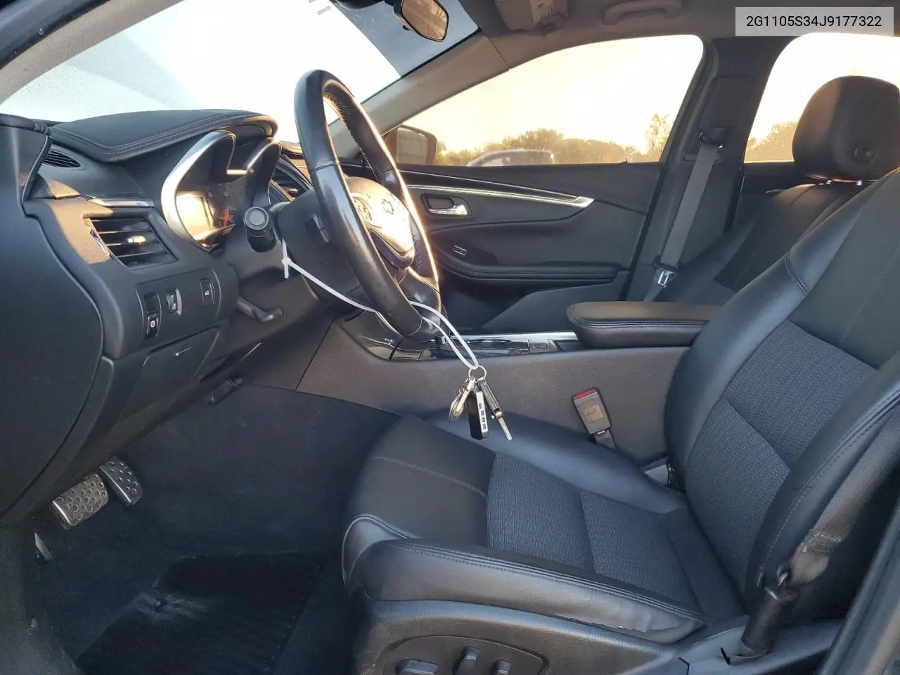 2G1105S34J9177322 2018 Chevrolet Impala Lt