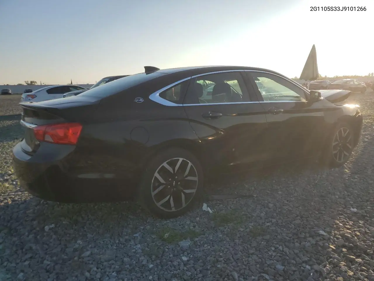 2G1105S33J9101266 2018 Chevrolet Impala Lt