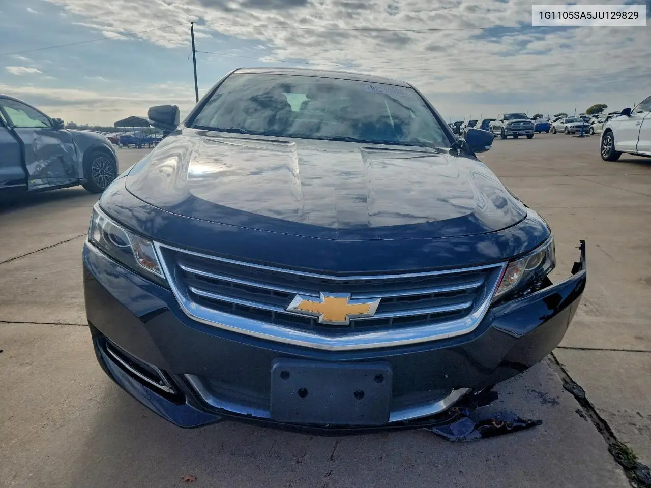 1G1105SA5JU129829 2018 Chevrolet Impala Lt