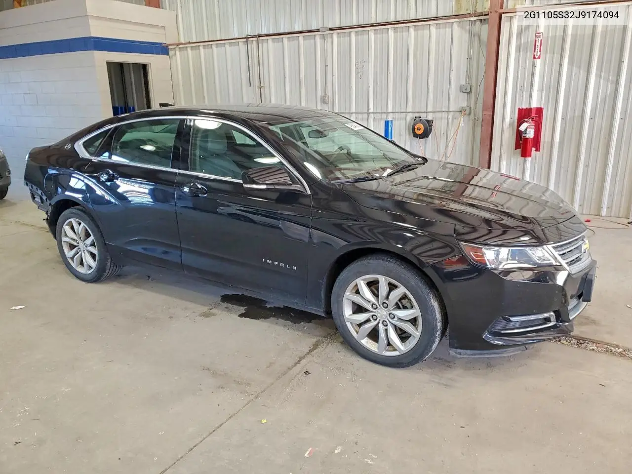 2G1105S32J9174094 2018 Chevrolet Impala Lt