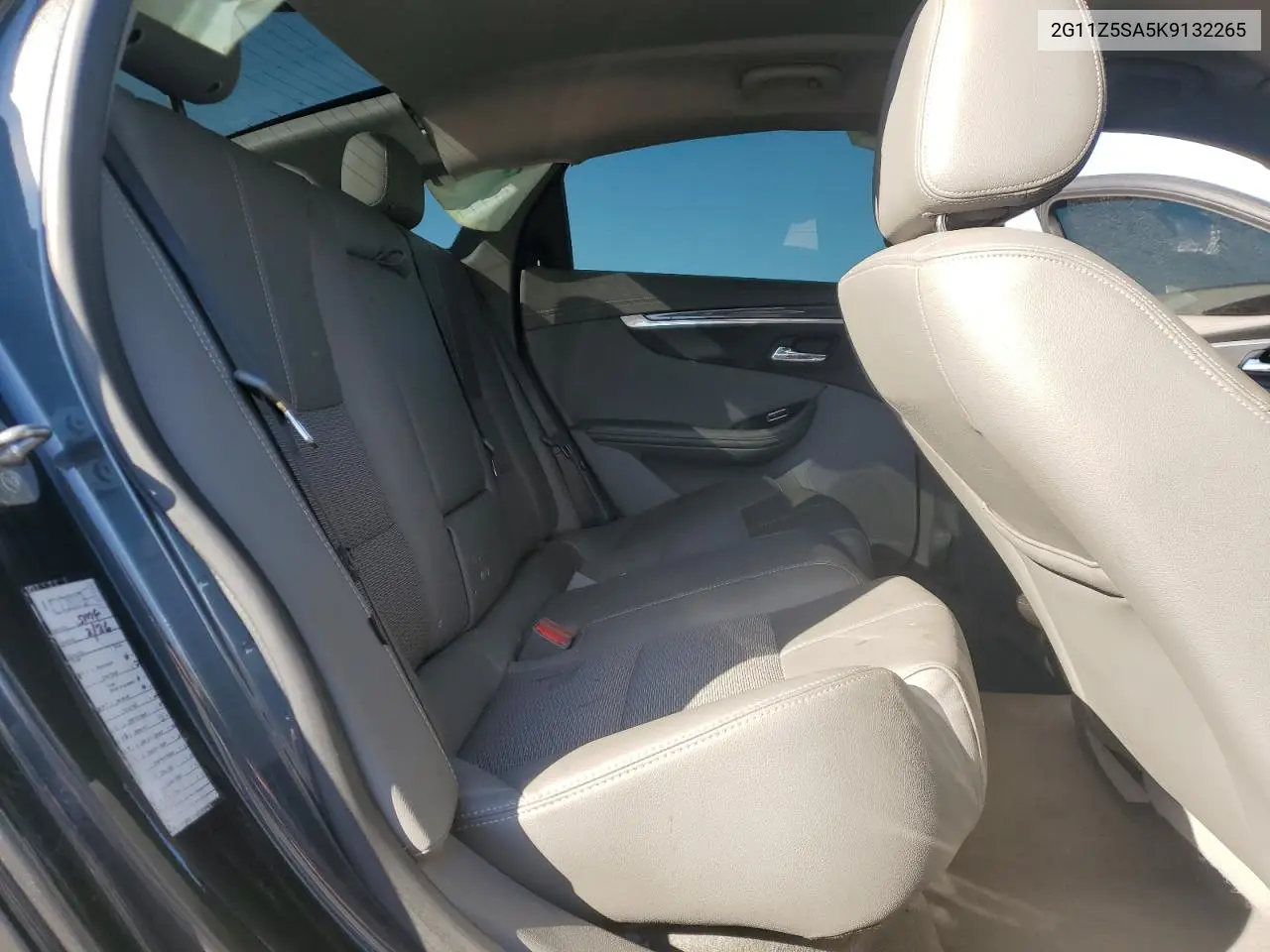 2G11Z5SA5K9132265 2019 Chevrolet Impala Lt