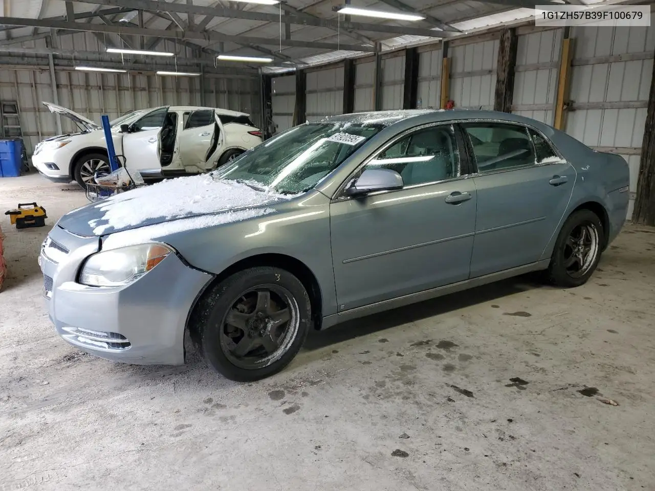 1G1ZH57B39F100679 2009 Chevrolet Malibu 1Lt
