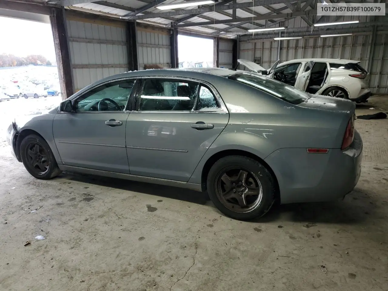 1G1ZH57B39F100679 2009 Chevrolet Malibu 1Lt