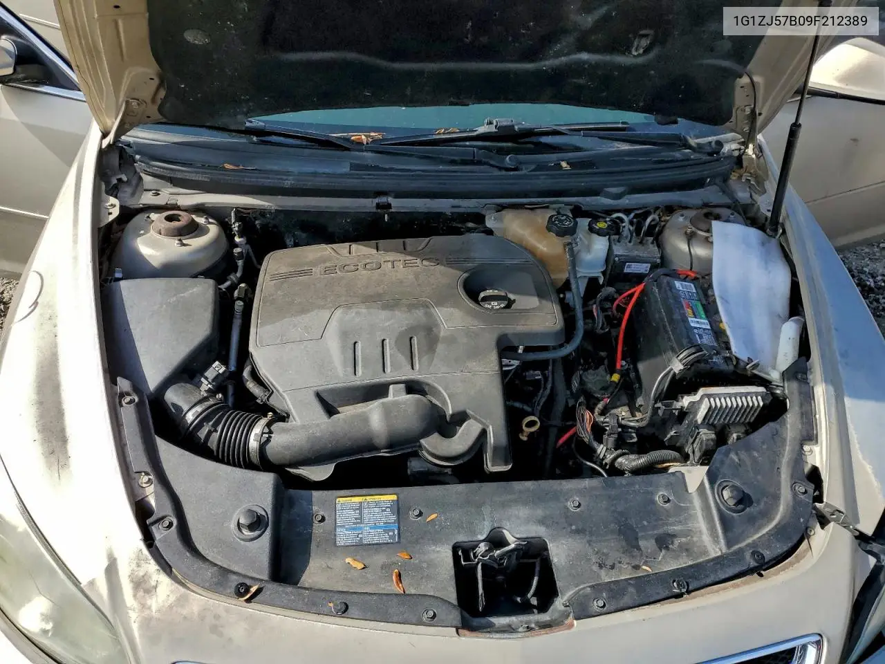 1G1ZJ57B09F212389 2009 Chevrolet Malibu 2Lt