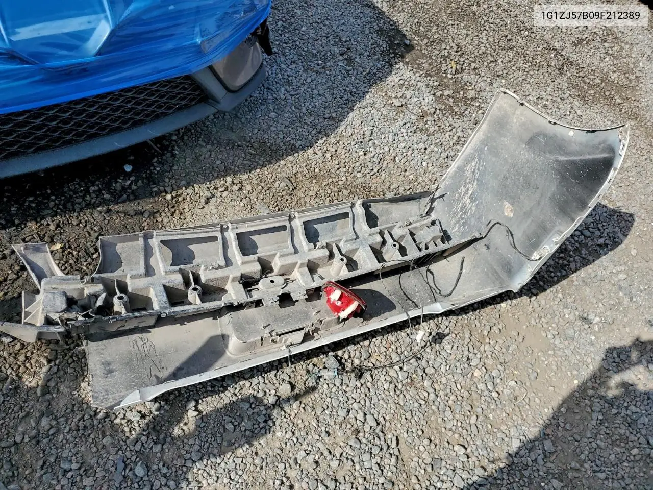 1G1ZJ57B09F212389 2009 Chevrolet Malibu 2Lt
