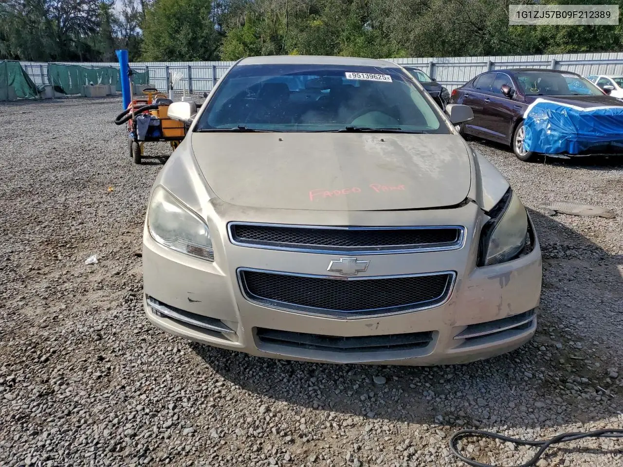 1G1ZJ57B09F212389 2009 Chevrolet Malibu 2Lt