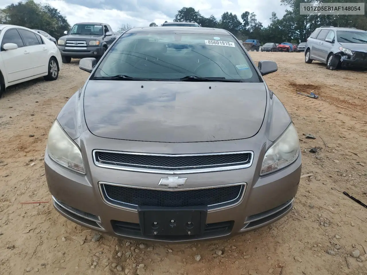 1G1ZD5EB1AF148054 2010 Chevrolet Malibu 2Lt