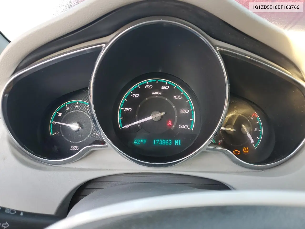 1G1ZD5E18BF103766 2011 Chevrolet Malibu 2Lt