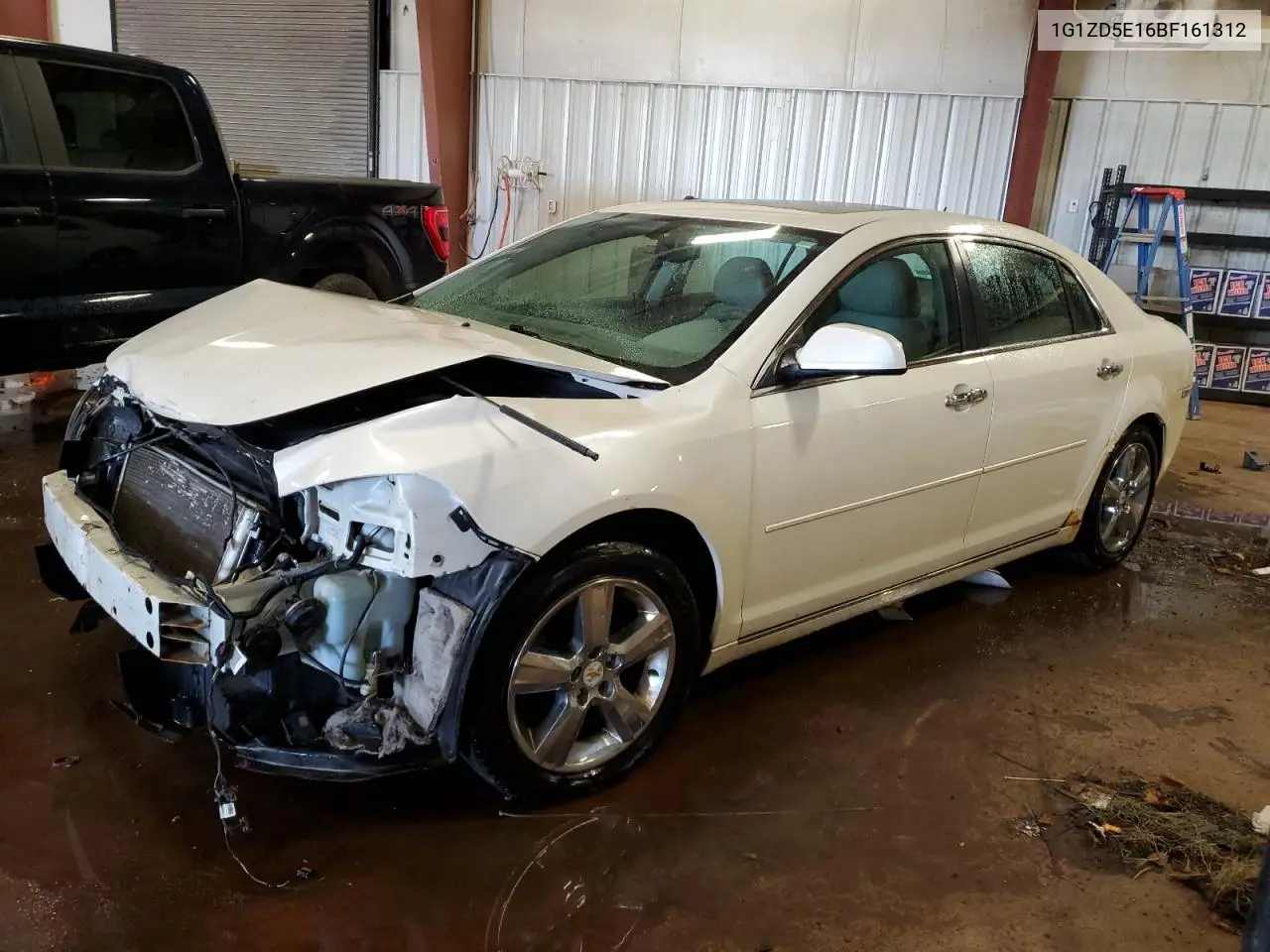 1G1ZD5E16BF161312 2011 Chevrolet Malibu 2Lt