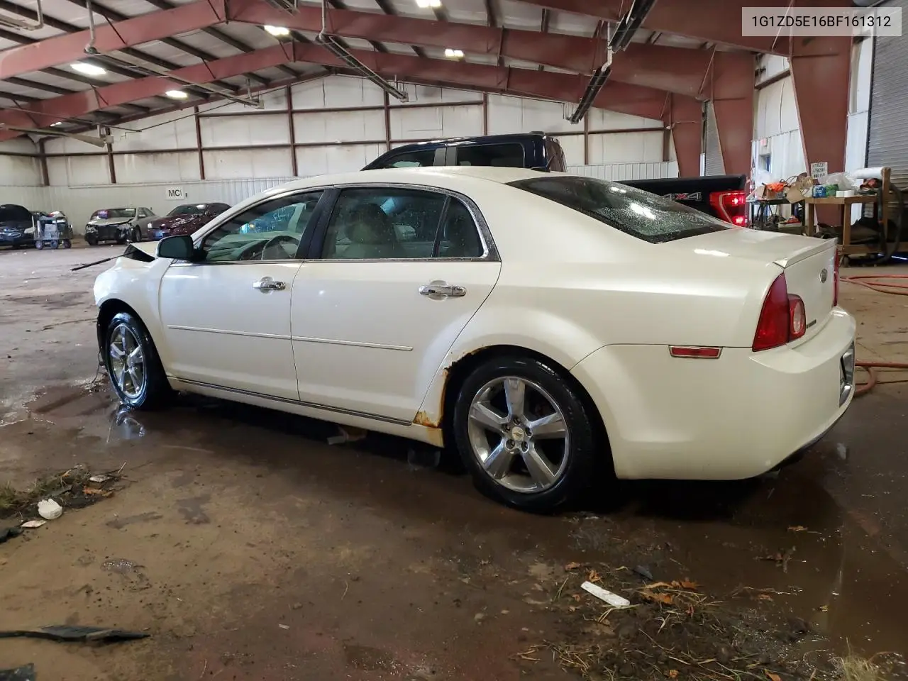 1G1ZD5E16BF161312 2011 Chevrolet Malibu 2Lt