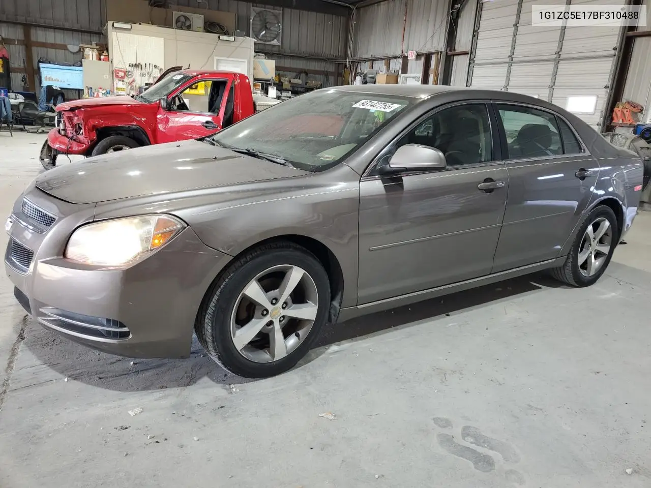 1G1ZC5E17BF310488 2011 Chevrolet Malibu 1Lt