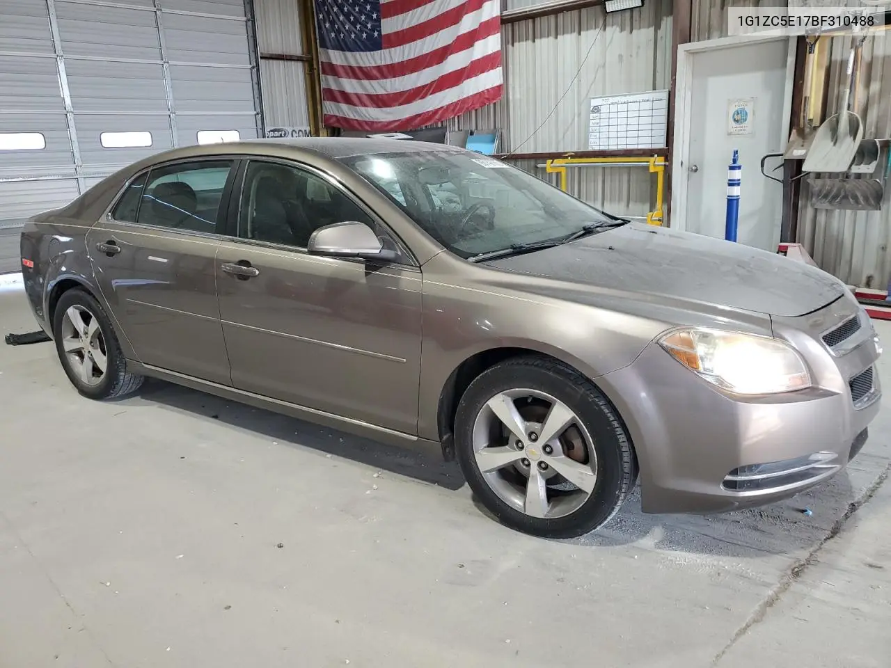 1G1ZC5E17BF310488 2011 Chevrolet Malibu 1Lt