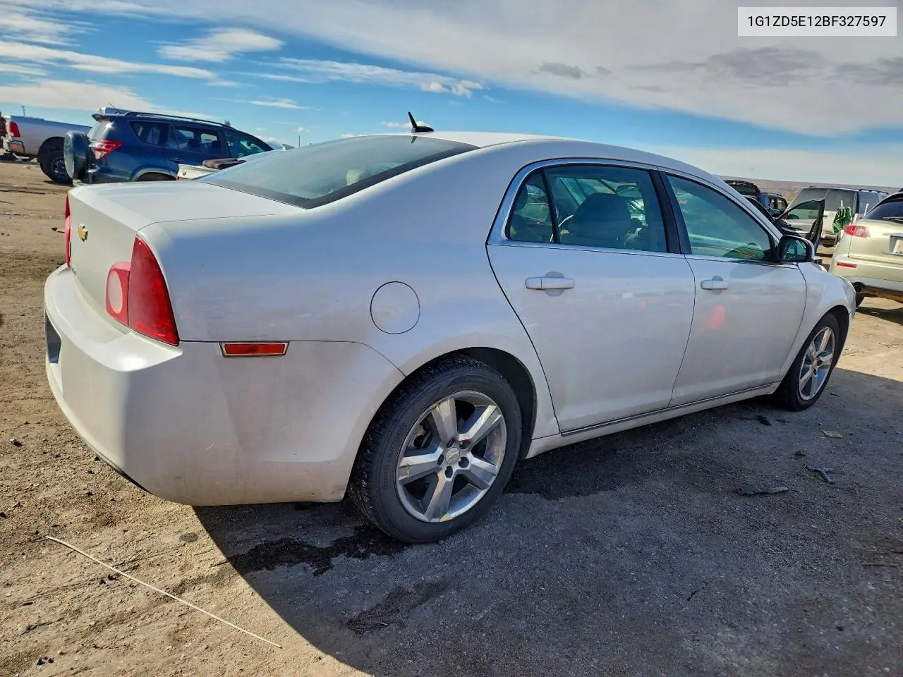 1G1ZD5E12BF327597 2011 Chevrolet Malibu 2Lt