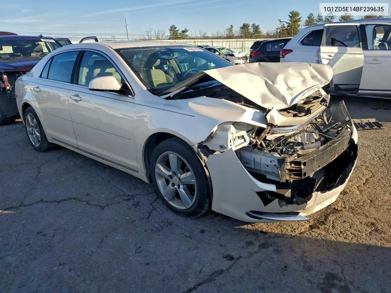 1G1ZD5E14BF239635 2011 Chevrolet Malibu 2Lt