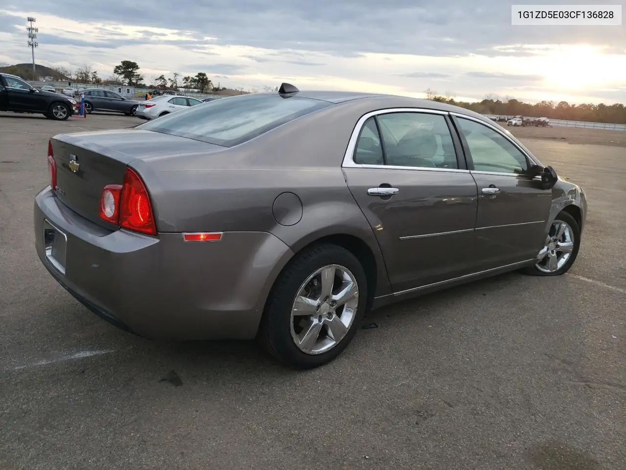 1G1ZD5E03CF136828 2012 Chevrolet Malibu 2Lt