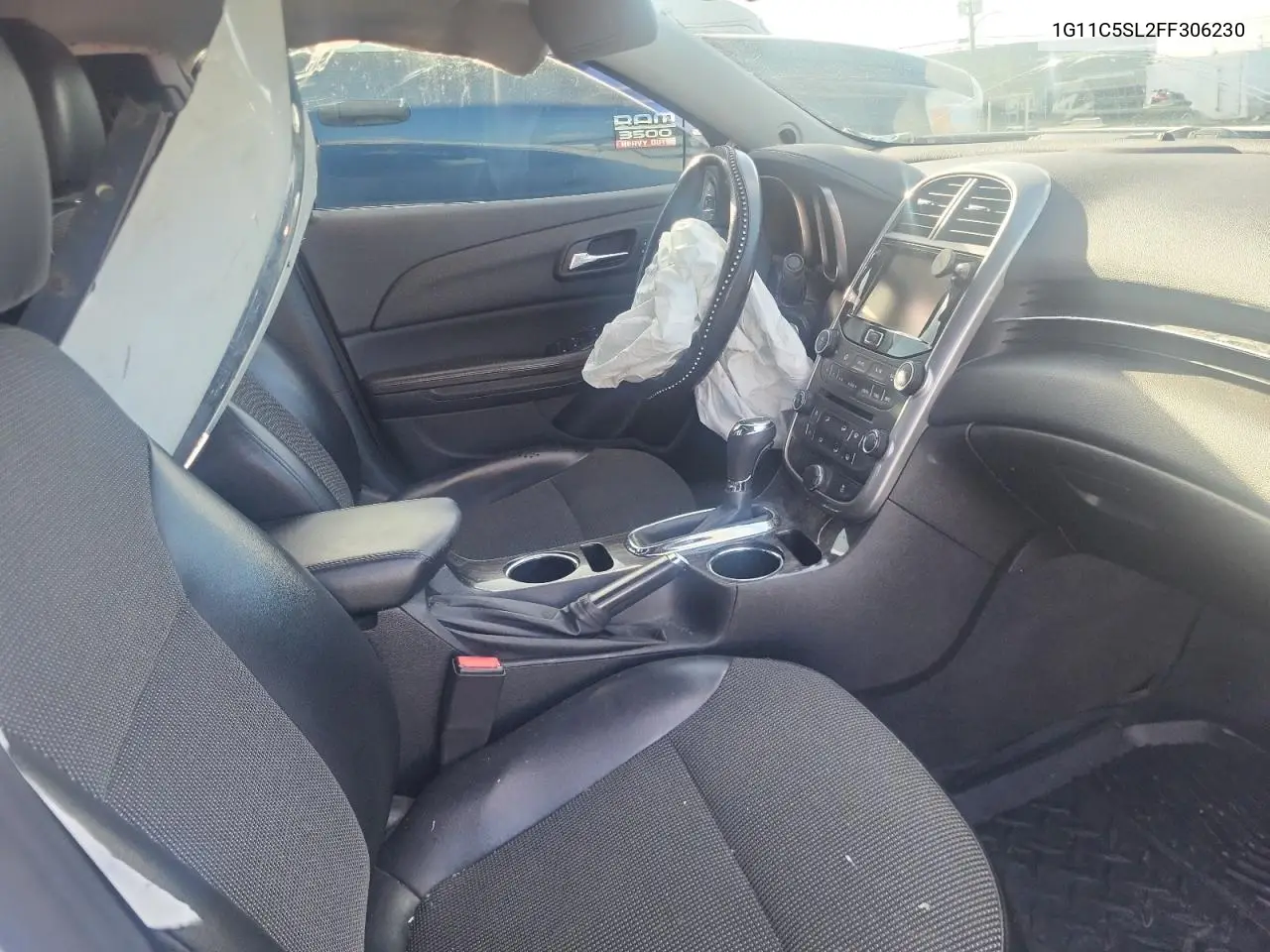 1G11C5SL2FF306230 2015 Chevrolet Malibu 1Lt