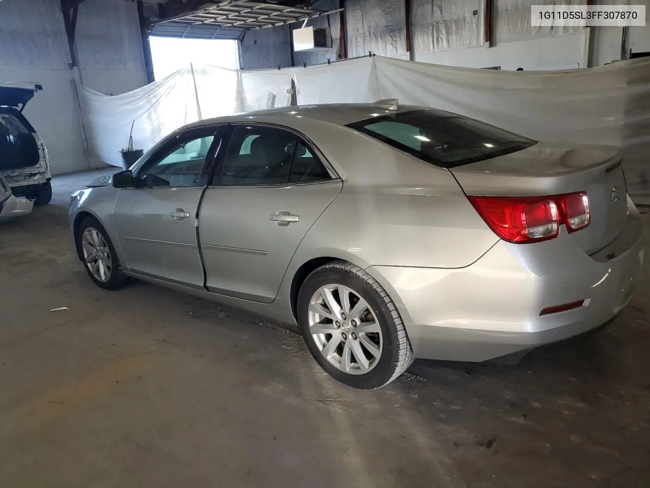 1G11D5SL3FF307870 2015 Chevrolet Malibu 2Lt