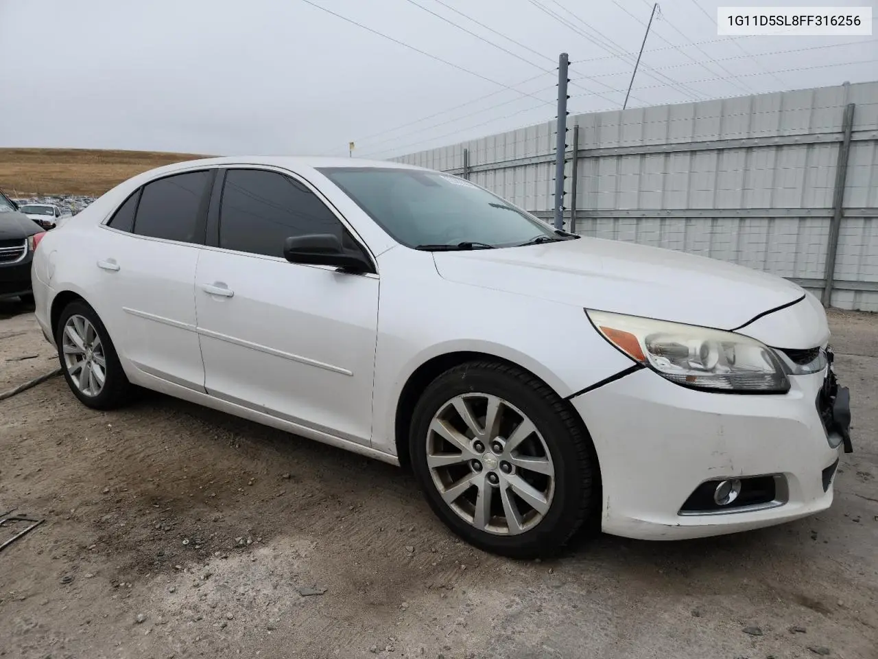 1G11D5SL8FF316256 2015 Chevrolet Malibu 2Lt