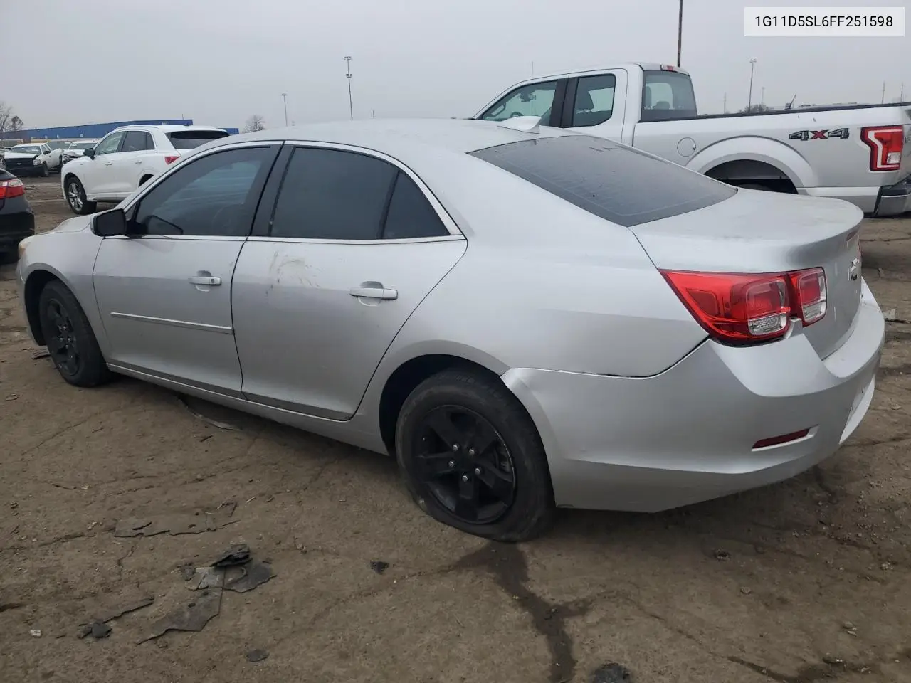 1G11D5SL6FF251598 2015 Chevrolet Malibu 2Lt