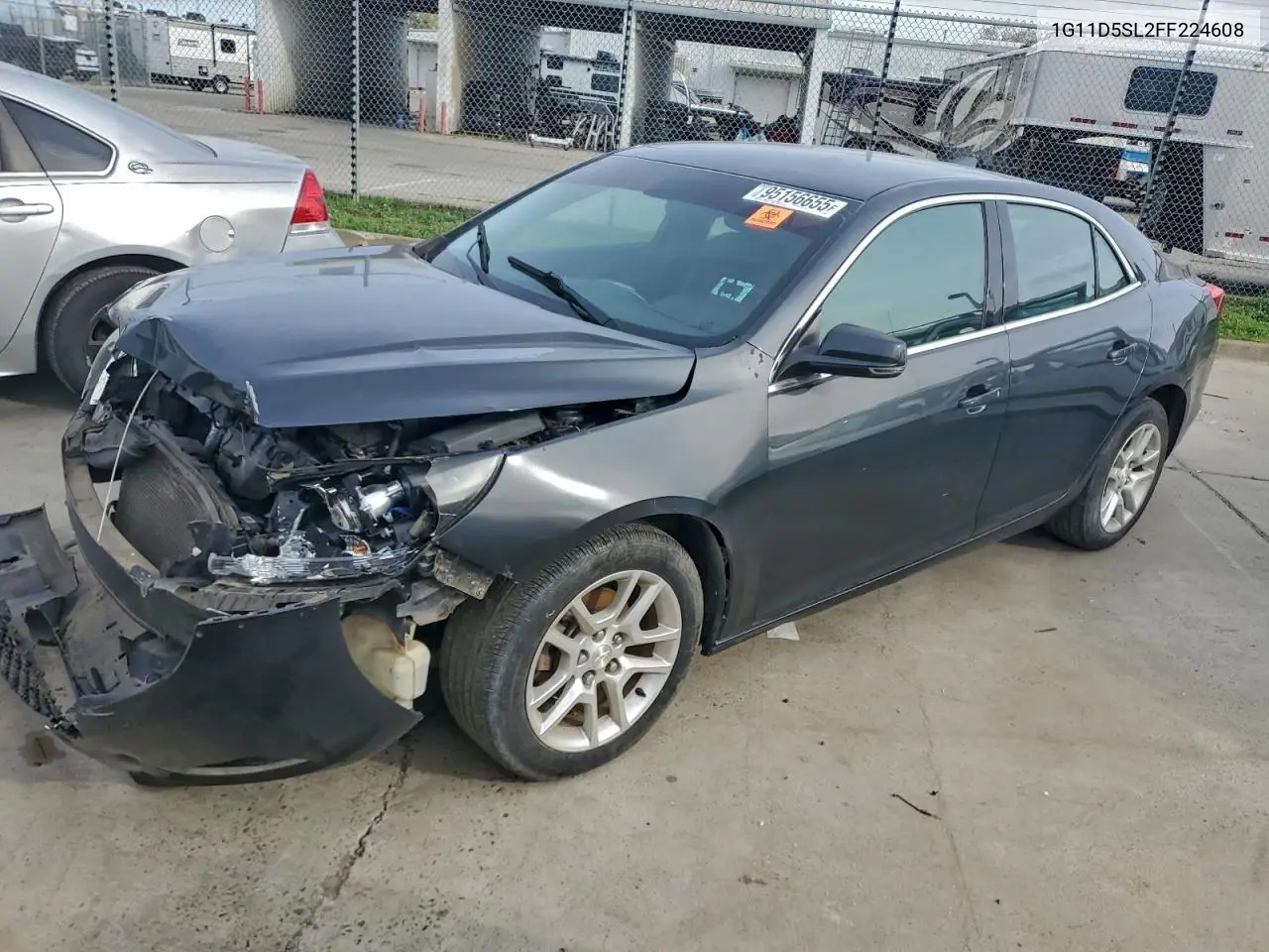1G11D5SL2FF224608 2015 Chevrolet Malibu 2Lt