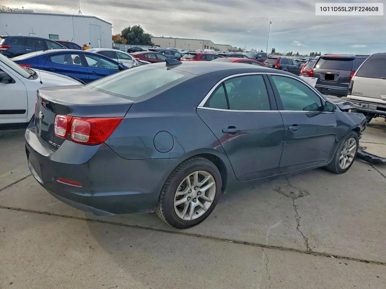 1G11D5SL2FF224608 2015 Chevrolet Malibu 2Lt