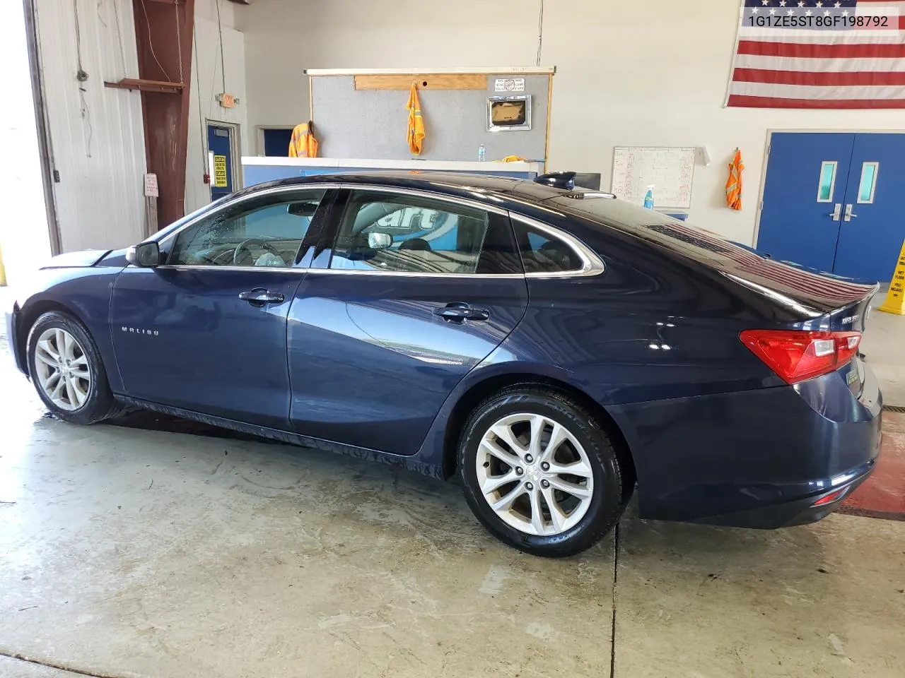 2016 Chevrolet Malibu Lt VIN: 1G1ZE5ST8GF198792 Lot: 58608574