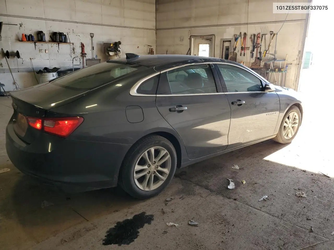 1G1ZE5ST8GF337075 2016 Chevrolet Malibu Lt