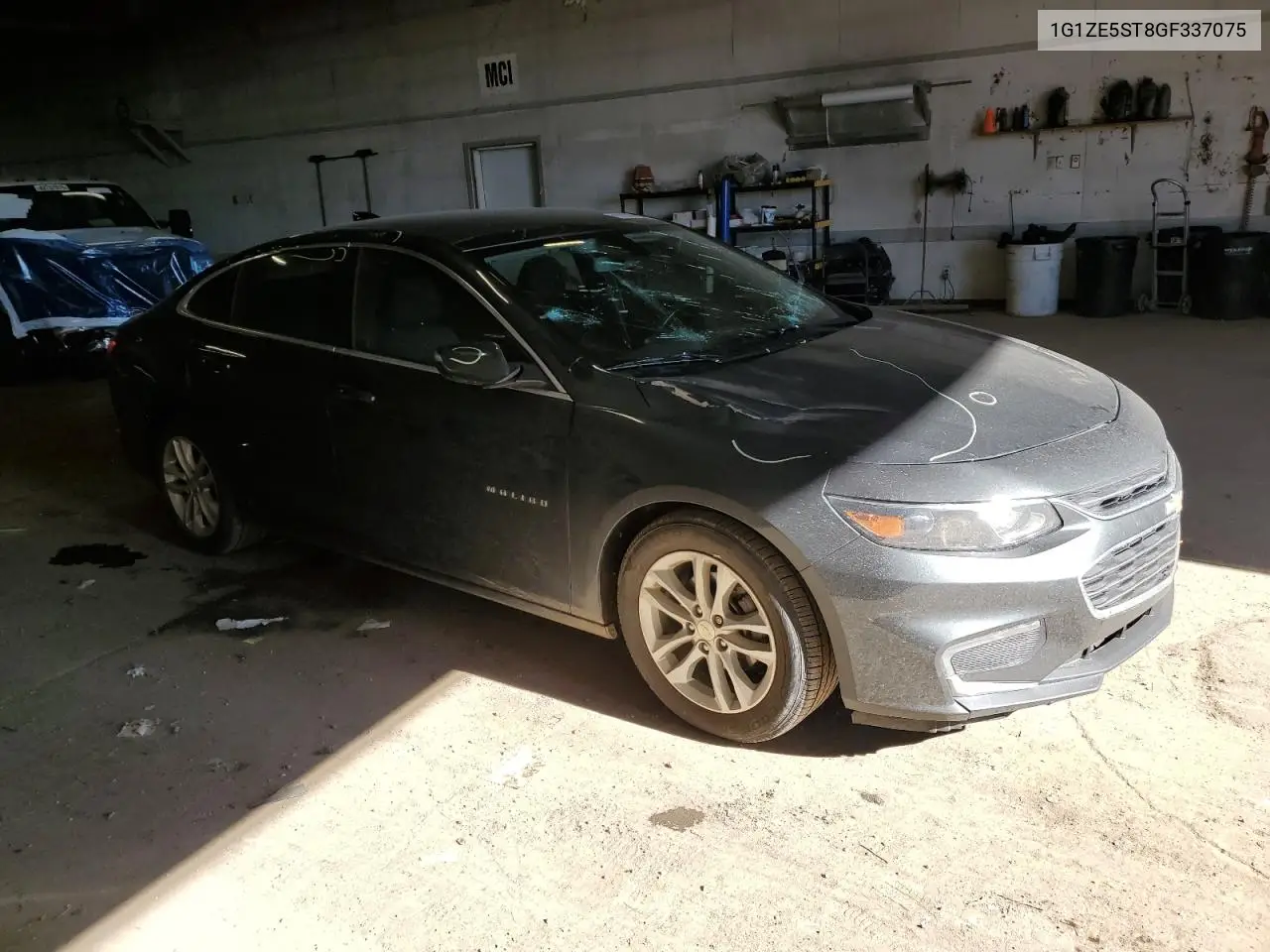 1G1ZE5ST8GF337075 2016 Chevrolet Malibu Lt